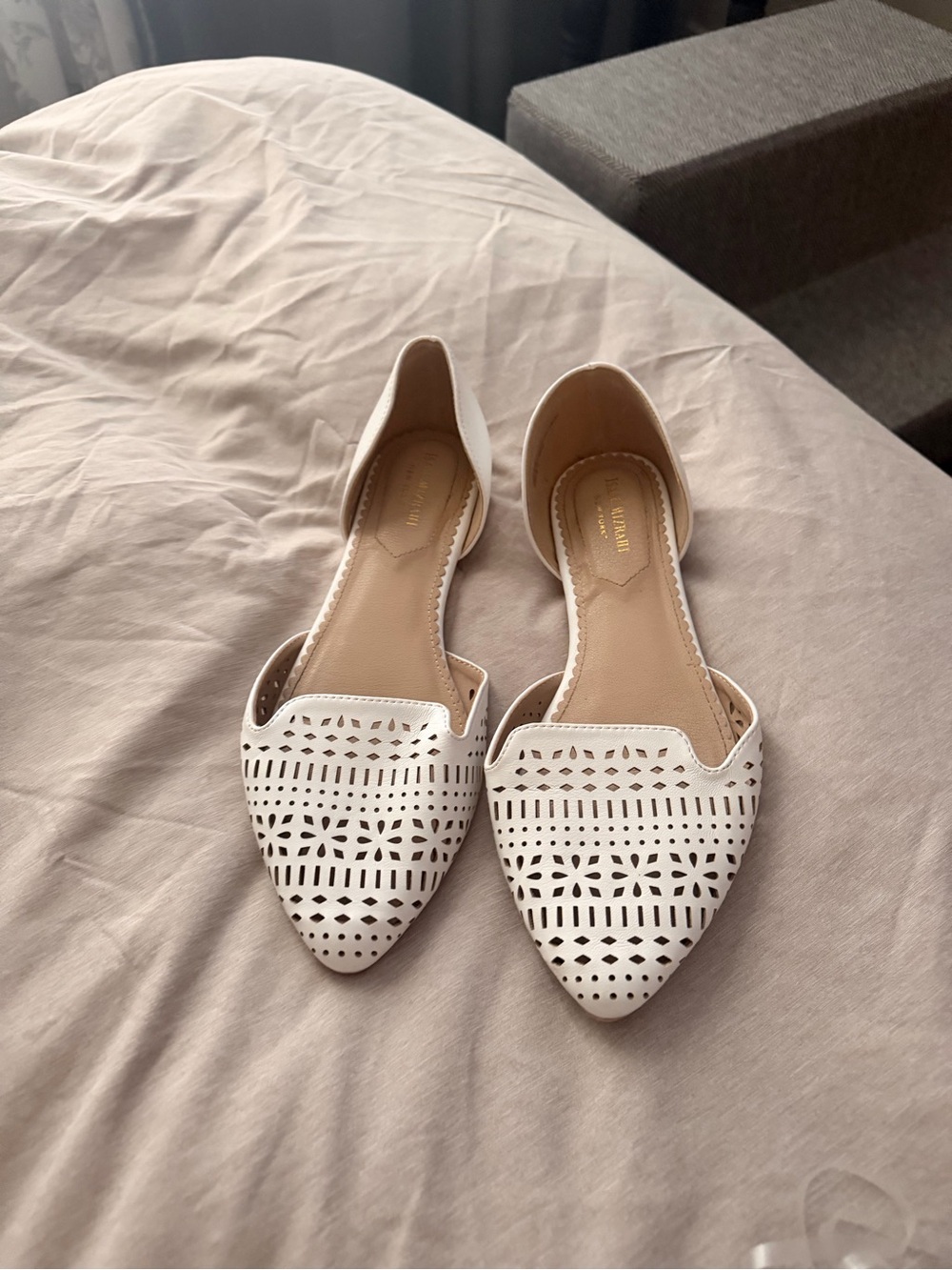 Isaac Mizrahi White Laser-Cut D'Orsay Flats